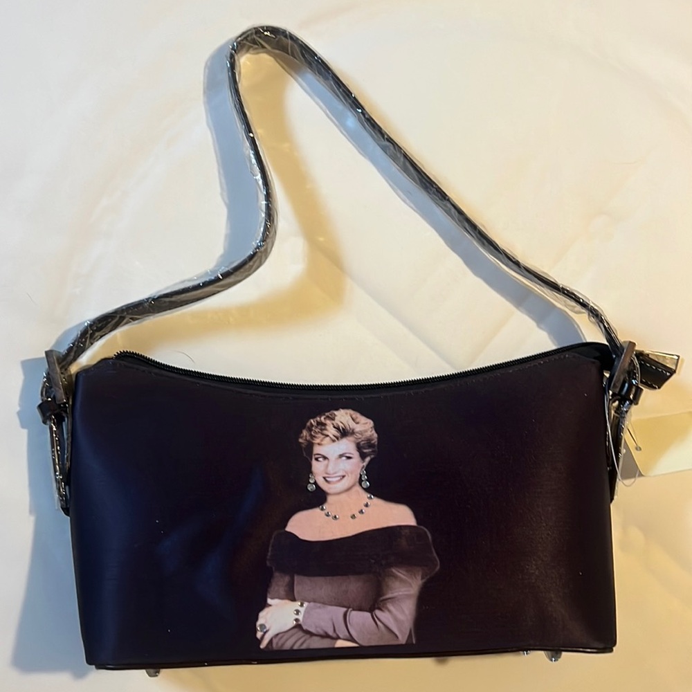Princess Diana black purse NWT